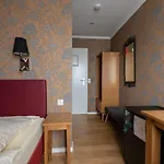 Kurfuerstenhof 3*